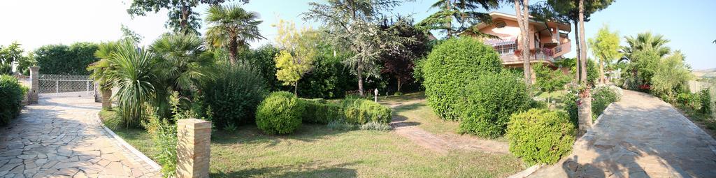 Anthos Casa Vacanze Sant'Omero 部屋 写真